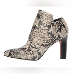 Franco Sarto Snakeskin Print Kora Heeled Black and Cream Ankle Booties Size 7